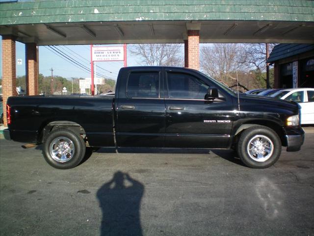 2003 Dodge Ram Pickup 4WD Ext Cab LT