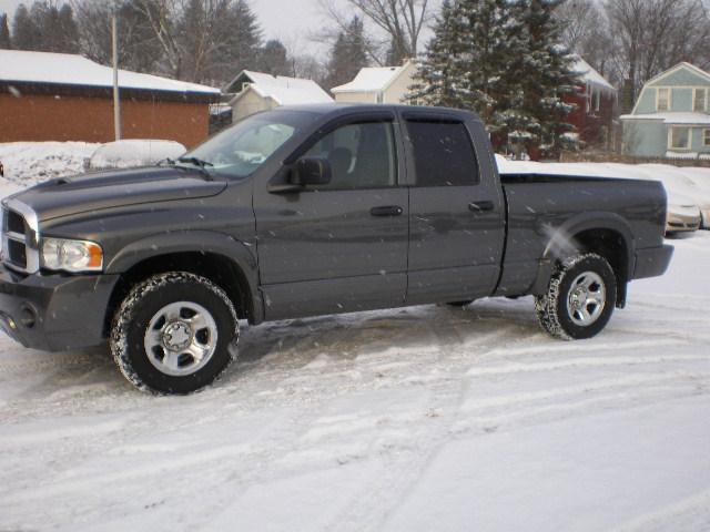 2003 Dodge Ram Pickup SLT