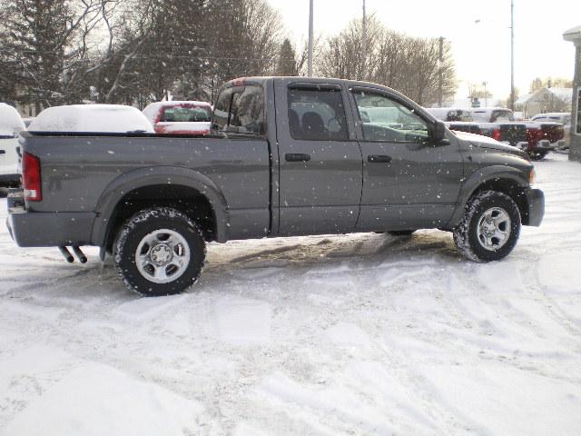 2003 Dodge Ram Pickup SLT