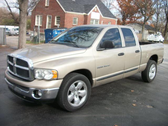 2003 Dodge Ram Pickup SLT