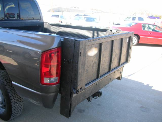 2003 Dodge Ram Pickup Sport