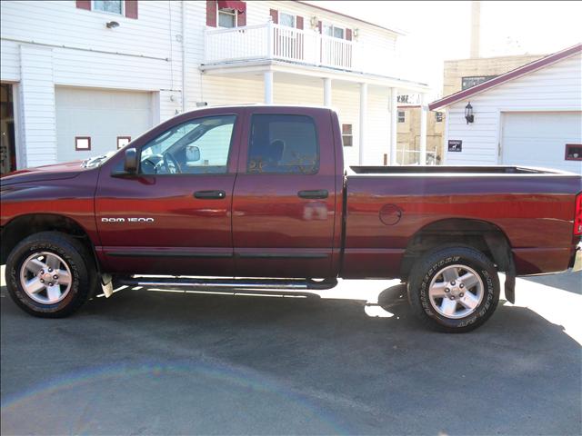 2003 Dodge Ram Pickup SLT