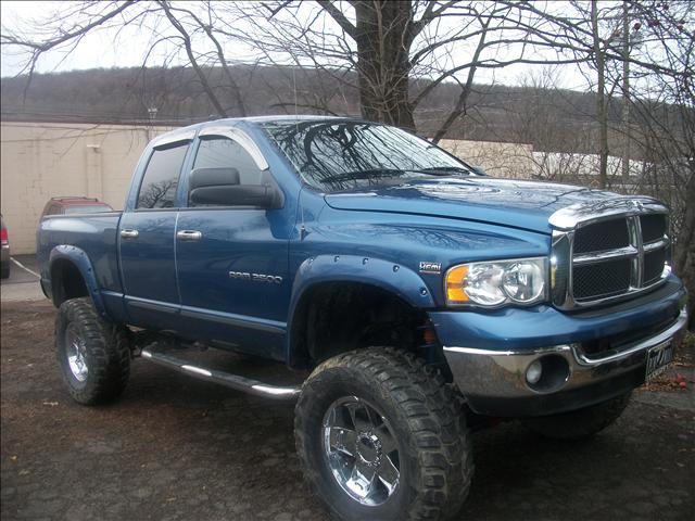 2003 Dodge Ram Pickup Extended Cab 4-wheel Drive LTZ