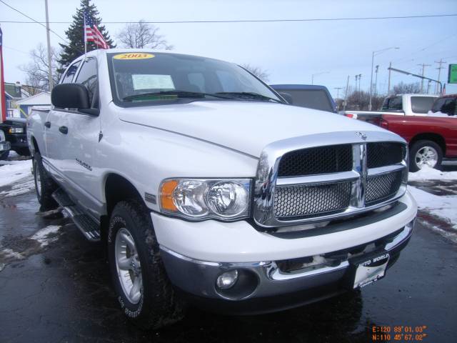 2003 Dodge Ram Pickup Sport