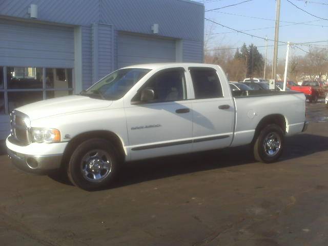 2003 Dodge Ram Pickup LS 4DR Sedan