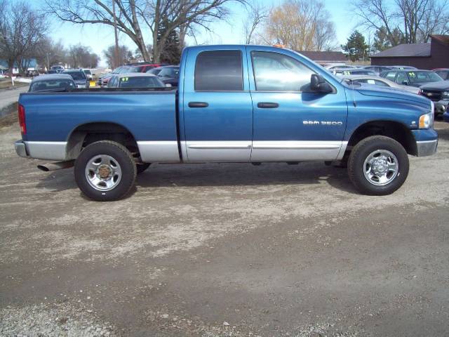 2004 Dodge Ram Pickup SL2