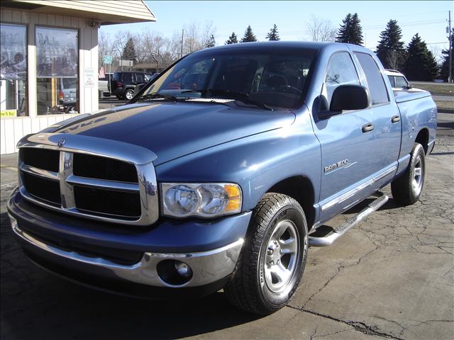 2004 Dodge Ram Pickup SLT