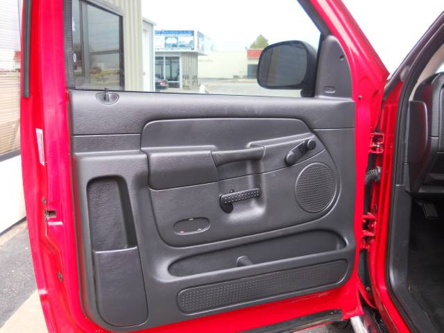 2004 Dodge Ram Pickup Sport