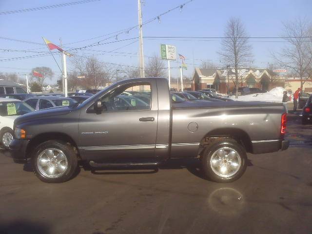 2004 Dodge Ram Pickup Modified