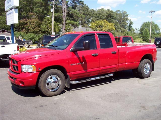 2004 Dodge Ram Pickup SLT