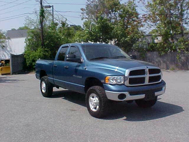 2004 Dodge Ram Pickup SLT