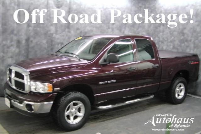 2004 Dodge Ram Pickup SLT