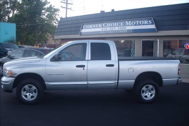 2004 Dodge Ram Pickup SLT