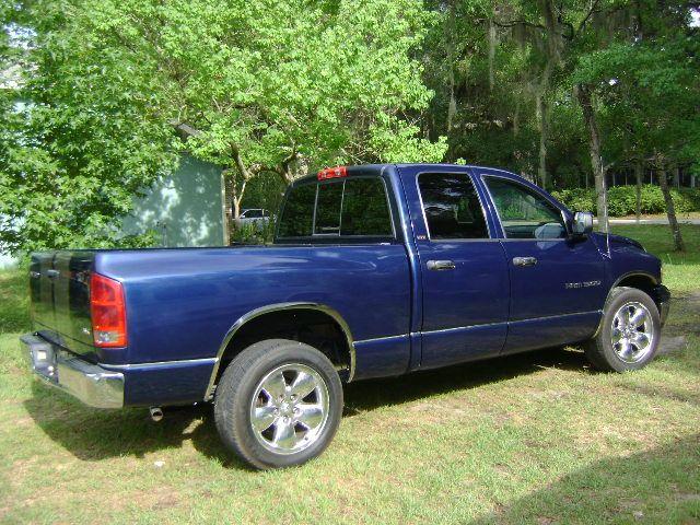 2004 Dodge Ram Pickup 1500k LS