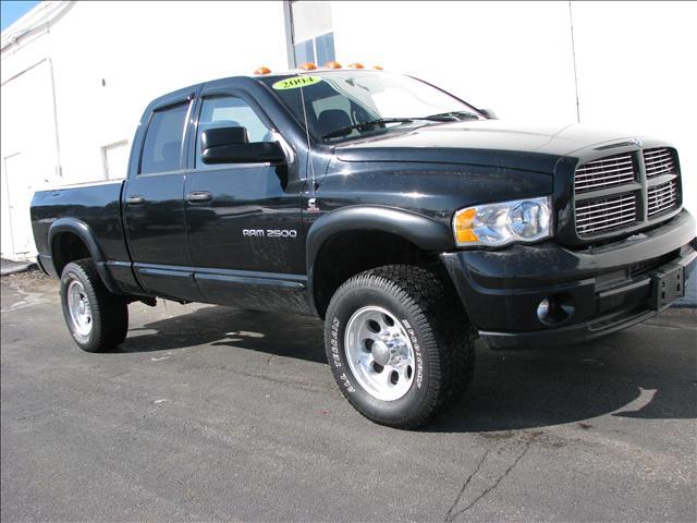 2004 Dodge Ram Pickup Modified