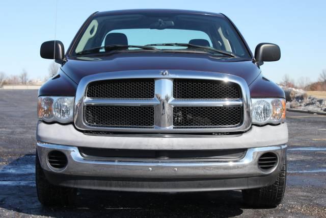 2004 Dodge Ram Pickup SLT