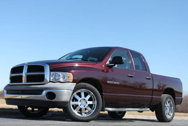 2004 Dodge Ram Pickup SLT