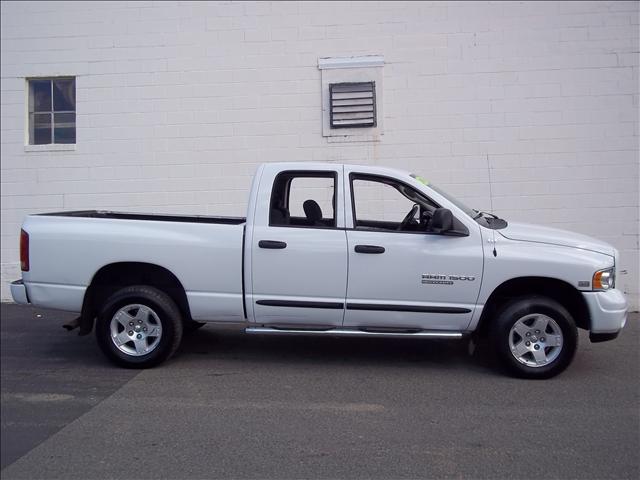 2004 Dodge Ram Pickup Modified