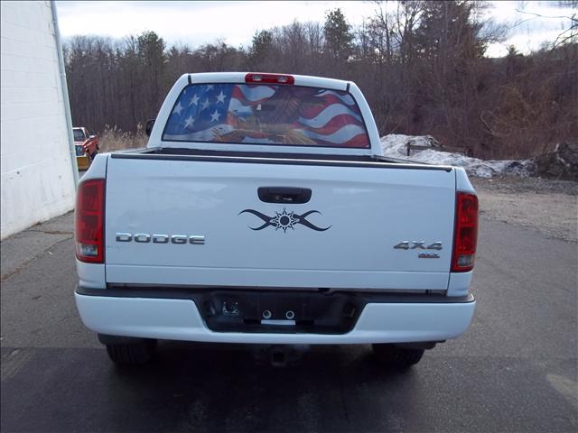 2004 Dodge Ram Pickup Modified