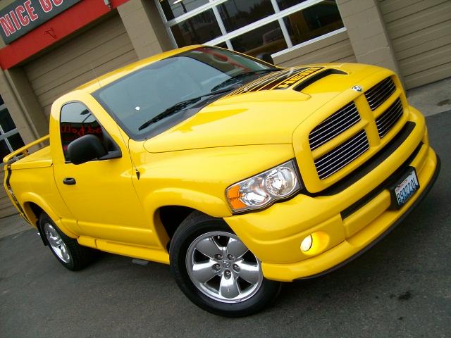 2004 Dodge Ram Pickup Sport