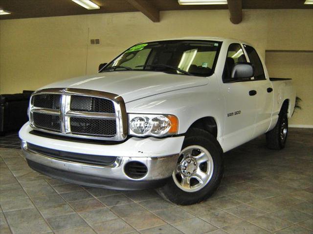 2004 Dodge Ram Pickup SLT