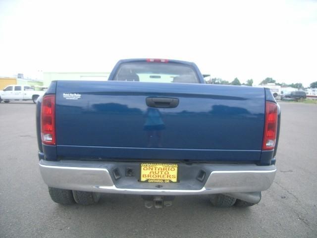 2005 Dodge Ram Pickup 3500 SLT Crew LB Dually DSL