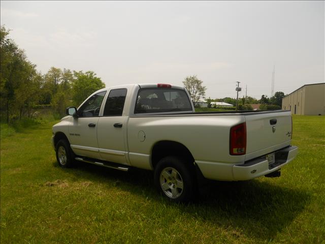 2005 Dodge Ram Pickup 1500 Crew Cab