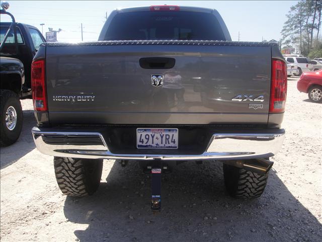 2006 Dodge Ram Pickup Sport, Soft Top