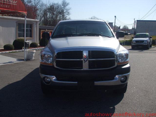 2006 Dodge Ram Pickup SLT