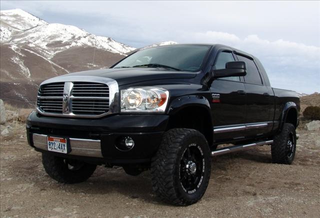 2008 Dodge Ram Pickup LS 4X4