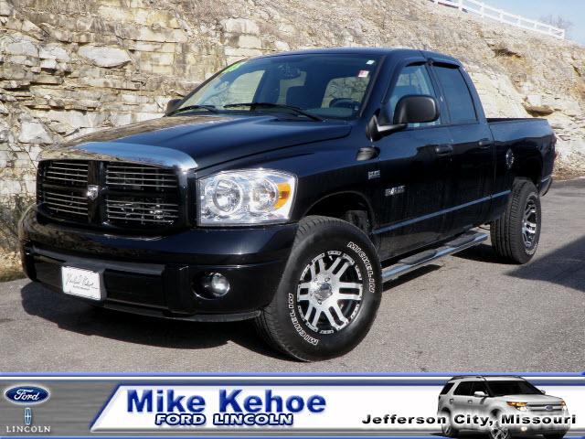 2008 Dodge Ram Pickup Bucket