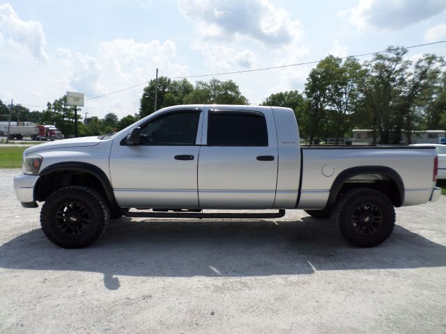 2006 Dodge Ram Pickup 1500 CREW DSL Lariat4wd