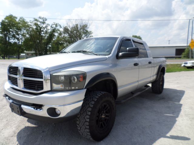 2006 Dodge Ram Pickup 1500 CREW DSL Lariat4wd