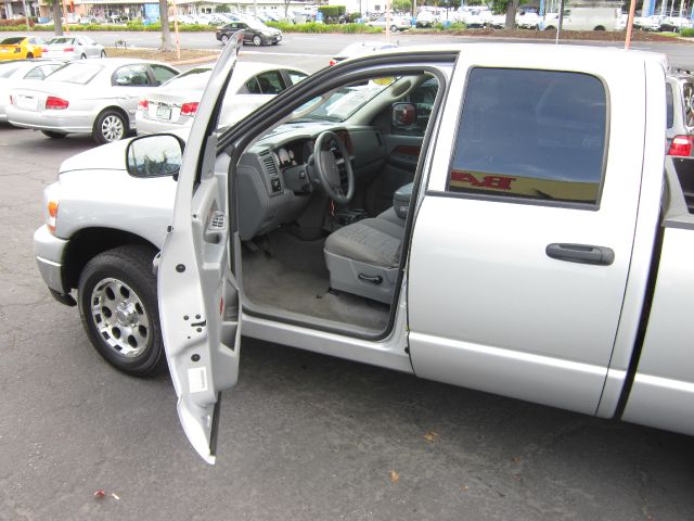 2006 Dodge Ram Pickup 1500 T6 AWD Leather Moonroof Navigation