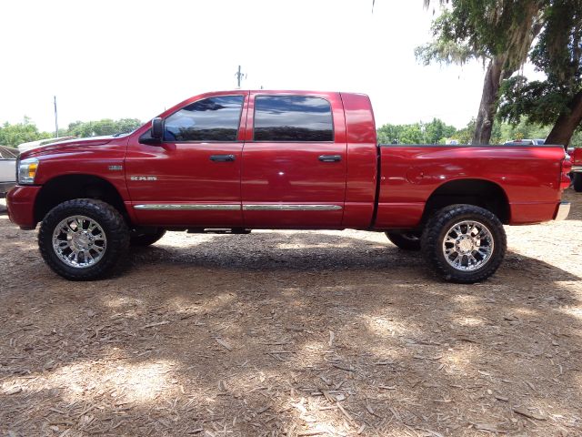 2008 Dodge Ram Pickup 1500 CREW DSL Lariat4wd