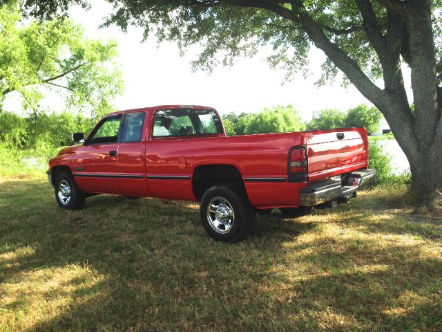 1996 Dodge Ram Pickup 2500 XL Long Bed Crew Cab ~ 5.4L Gas