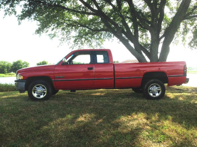 1996 Dodge Ram Pickup 2500 XL Long Bed Crew Cab ~ 5.4L Gas