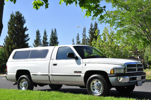 1999 Dodge Ram Pickup 2500 MGGT Coupe