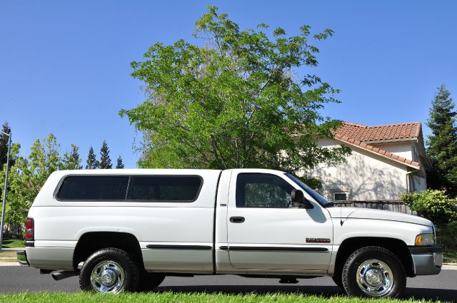 1999 Dodge Ram Pickup 2500 MGGT Coupe