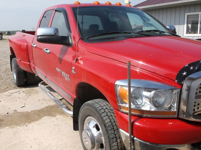 2006 Dodge Ram Pickup 3500 Lariat Crew Diesel 4x4