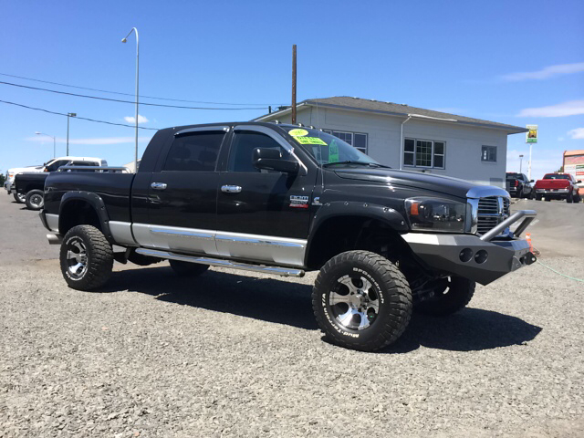 2007 Dodge Ram Pickup 3500 Ford F250 FX4 Lariat