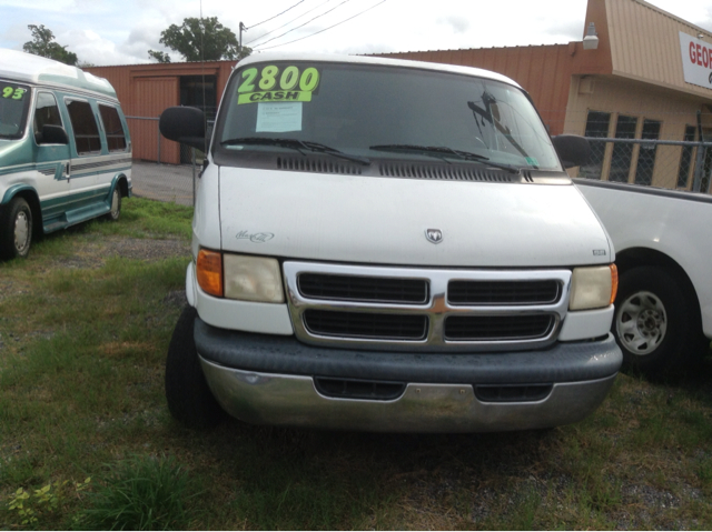 1998 Dodge Ram Van XE 3.5