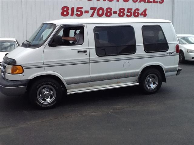 1999 Dodge Ram Van XE 3.5