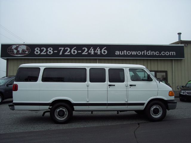 2000 Dodge Ram Van Unknown