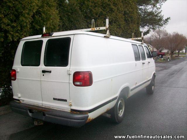 2001 Dodge Ram Van 1500 BASE