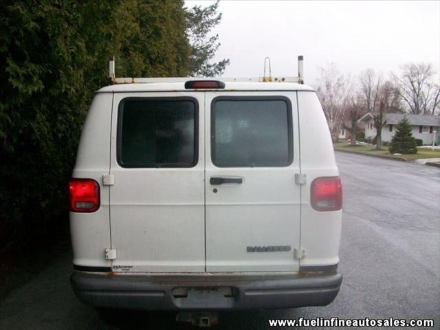 2001 Dodge Ram Van 1500 BASE