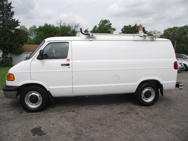 2001 Dodge Ram Van XE 3.5