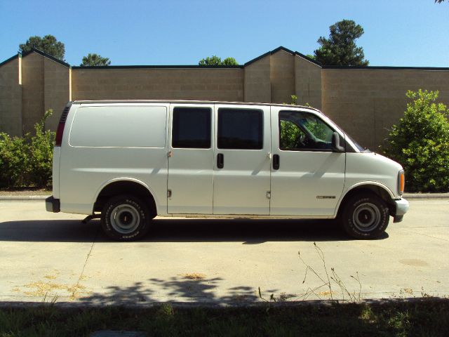 2001 Dodge Ram Van AWD XR - Htd Lthr New Tires