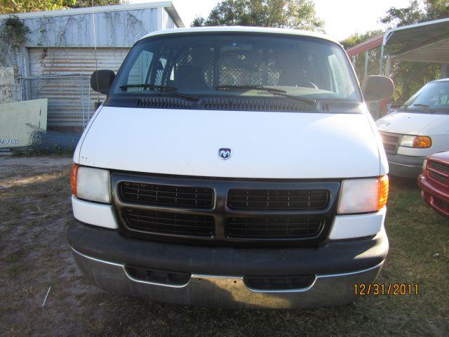 2001 Dodge Ram Van SPEC V