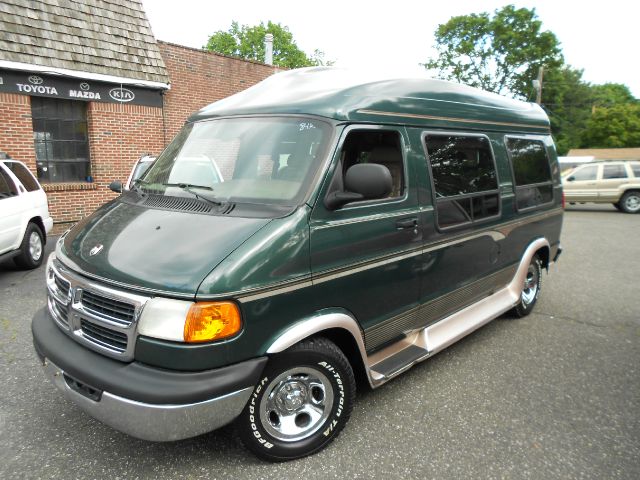 2001 Dodge Ram Van SPEC V